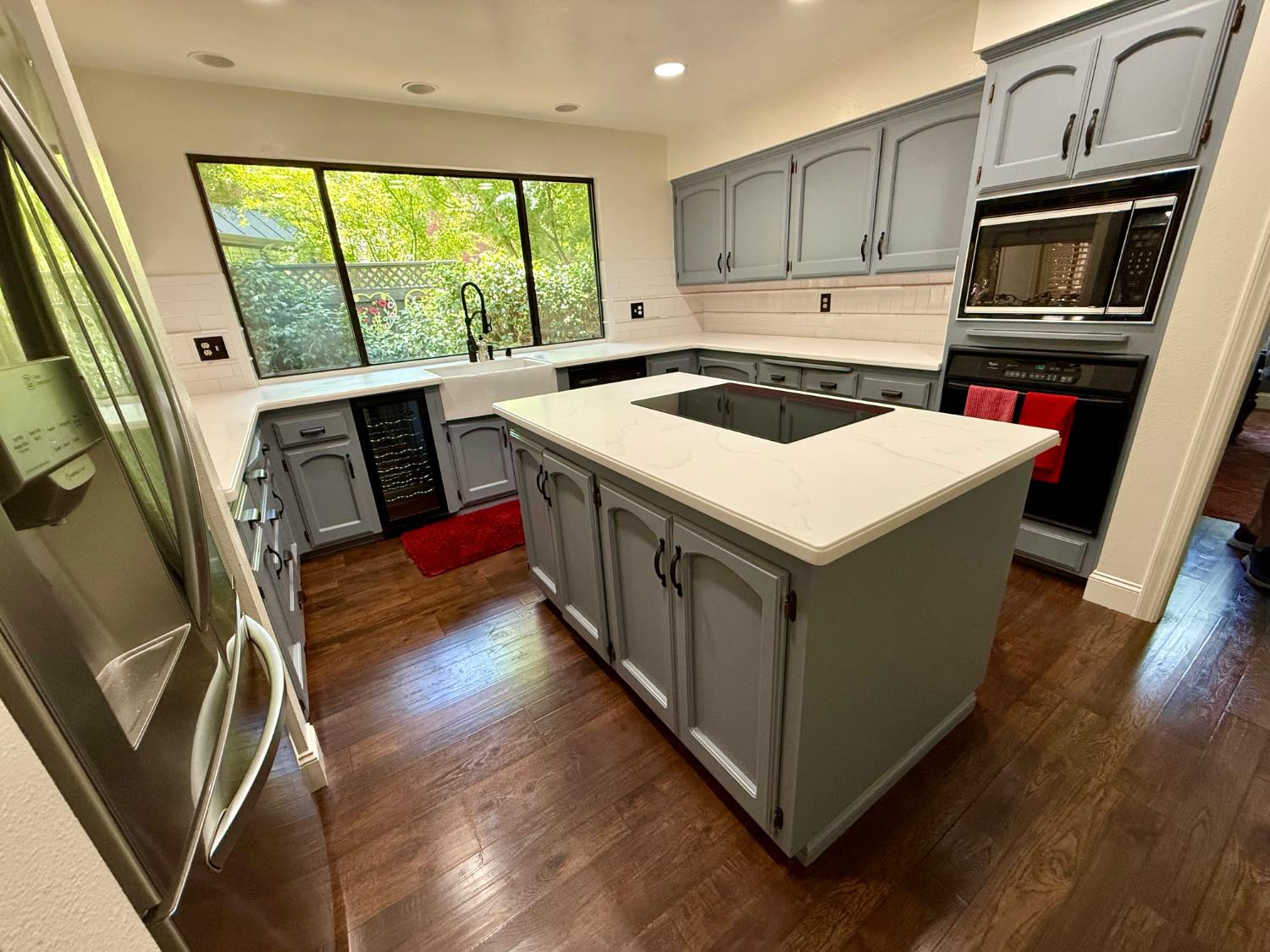 2555 W Bluff Ave #142, Fresno, CA 93711